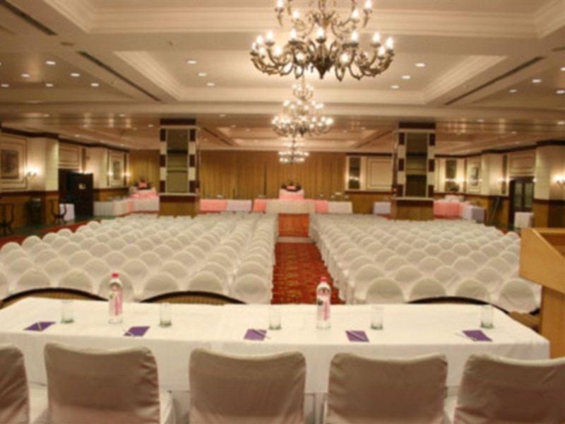 City Park Airport Gurgaon Exterior photo